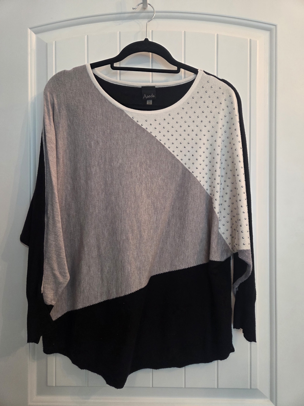 Aaeda Colorblock Studded Knit Pullover - Black, Gray & Cream